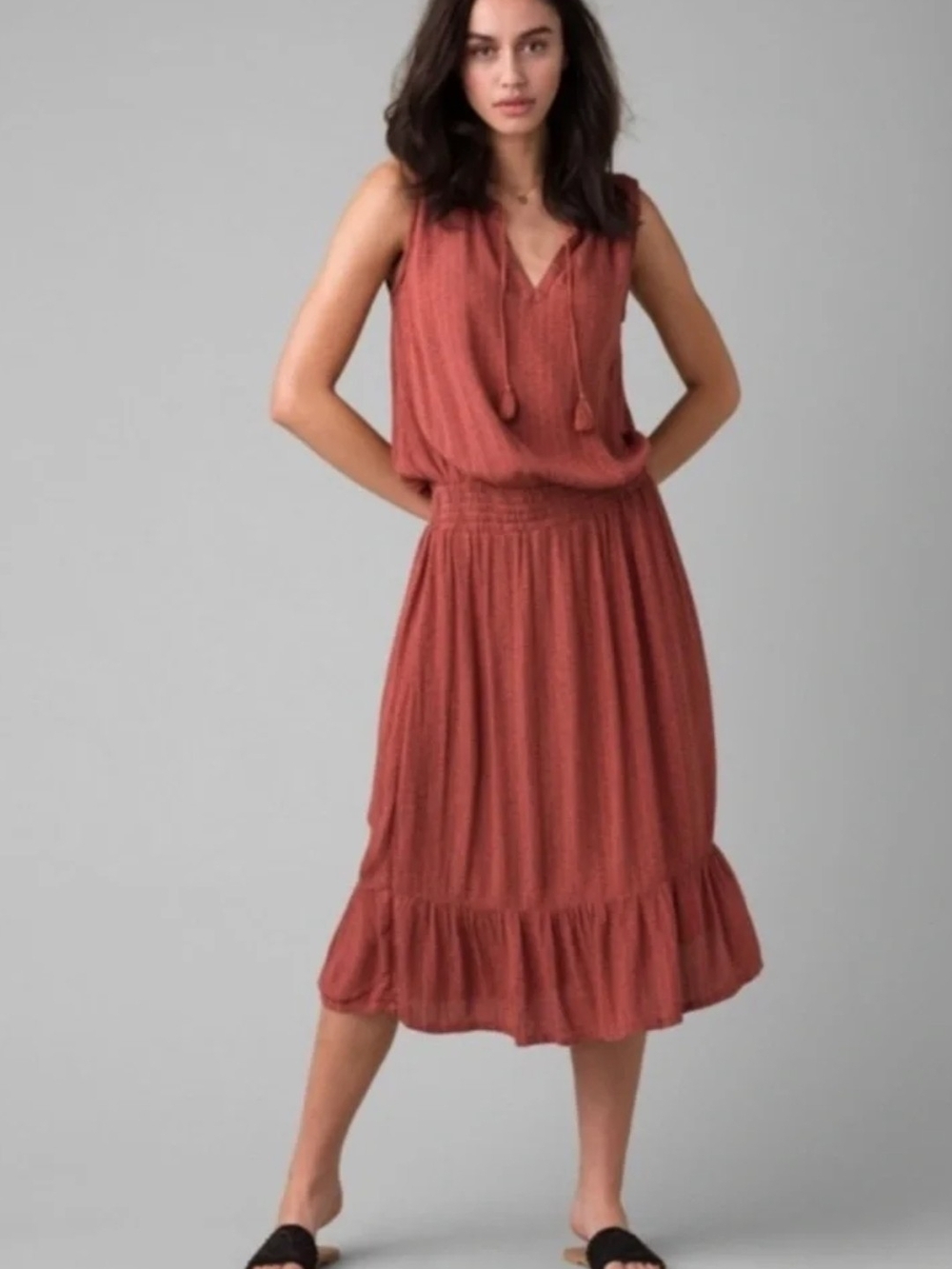 Prana Quinn Dress Sleeveless Rust Midi Smocked Waist Size Small